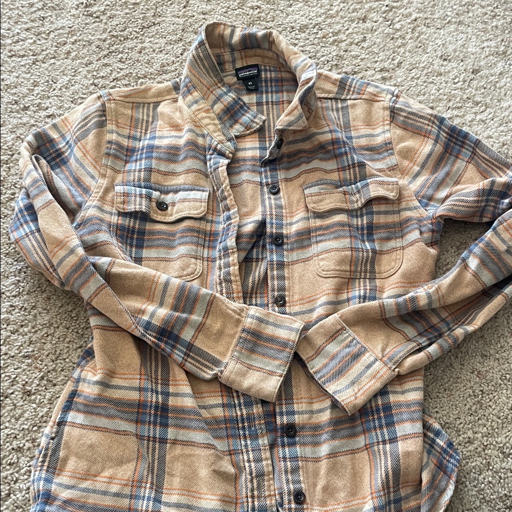 Patagonia Tan and Blue Plaid Shirt